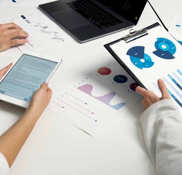 Global Market Brief 696342435, 961121049, 937412373, 31144761, 3042444778, 3333381079