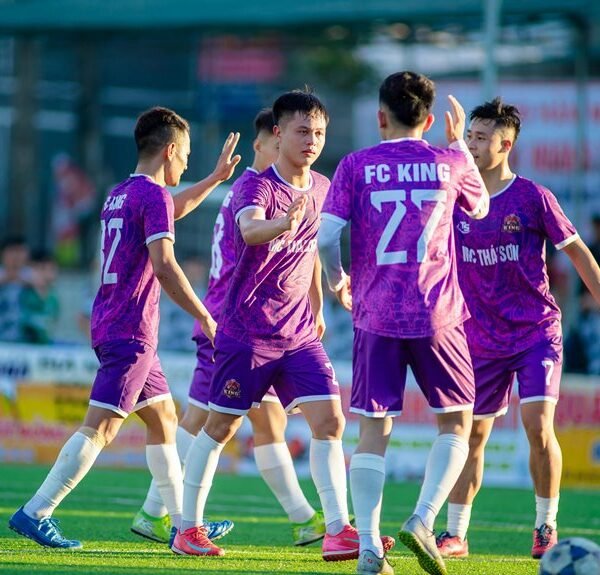 Sector Competitiveness and Emerging Trends Tracker: 6315400, 5052530585, 3055239932, 6042963233, 8152492197, 683361571